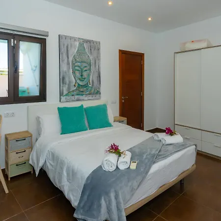 Alma Villa Tías